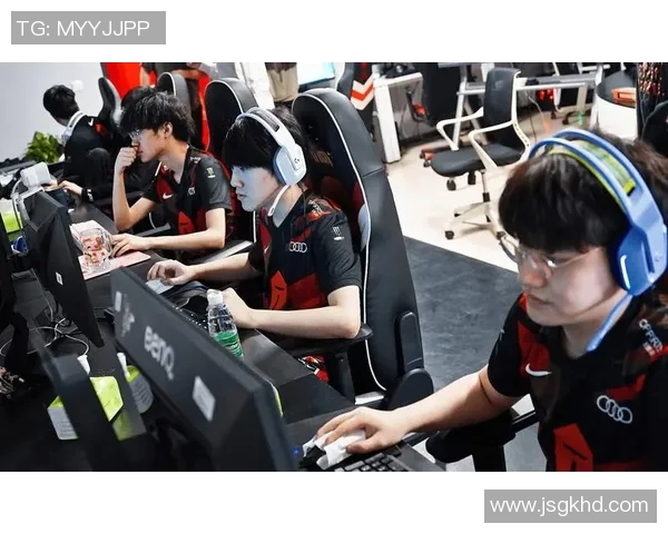 esports数据TES战队以99分领跑精英赛积分榜展现强大实力与竞争优势